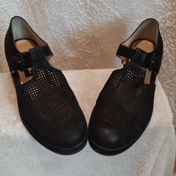 Just Our Shoes Black Mesh Top Buckled Shoes size 7.5 - Picture 12 of 13